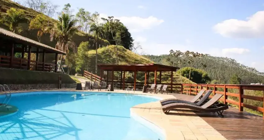 Chácara / sítio com 5 quartos à venda no Centro, Paraibuna