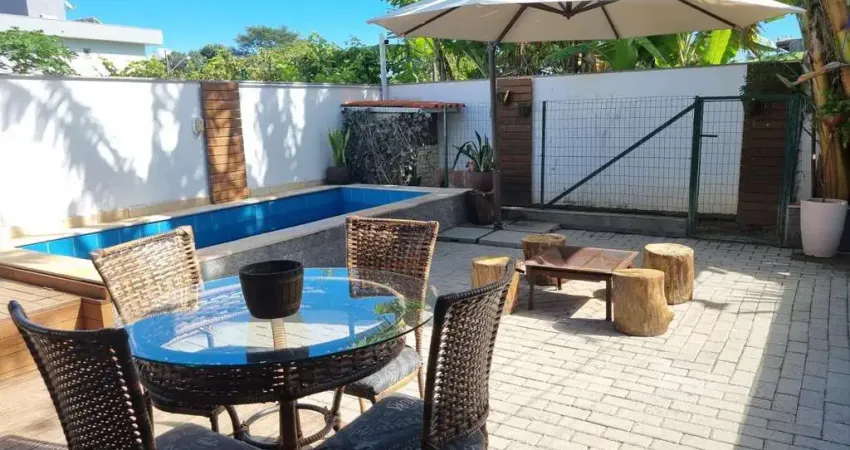 Casa para Venda em Florianópolis, Cachoeira do Bom Jesus, 3 dormitórios, 3 suítes, 4 banheiros, 2 vagas