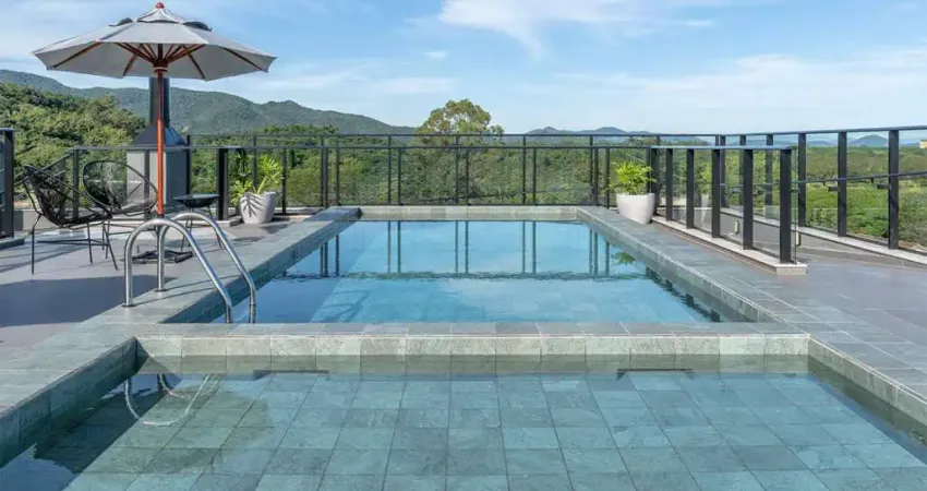 Apartamento para Venda em Florianópolis, Cachoeira do Bom Jesus, 2 dormitórios, 1 suíte, 2 banheiros, 2 vagas