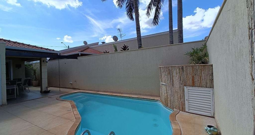 Casa para Venda em Araraquara, Jardim Botânico, 3 dormitórios, 1 suíte, 3 banheiros, 4 vagas