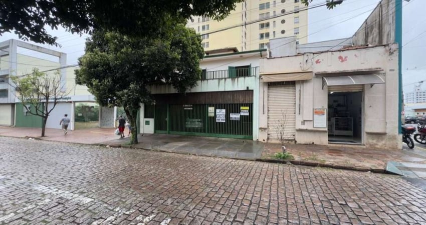 Casa para Venda em Araraquara, Centro, 4 dormitórios, 2 suítes, 5 banheiros, 3 vagas