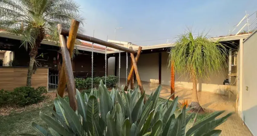 Casa à venda na Avenida, Residencial Cambuy, Araraquara