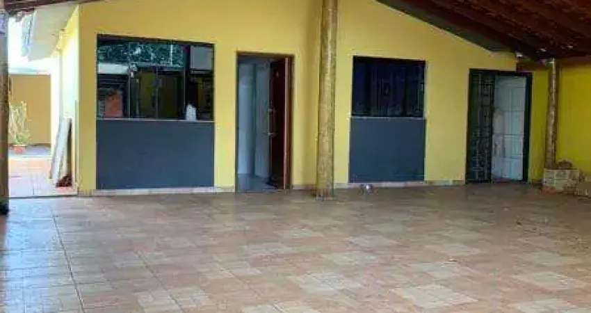 Casa para Venda em Araraquara, Jardim Residencial Elvio Lupo, 2 dormitórios, 1 banheiro, 3 vagas
