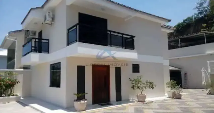 Casa em condomínio fechado com 3 quartos à venda na Rua José Bittencourt, Itaipu, Niterói