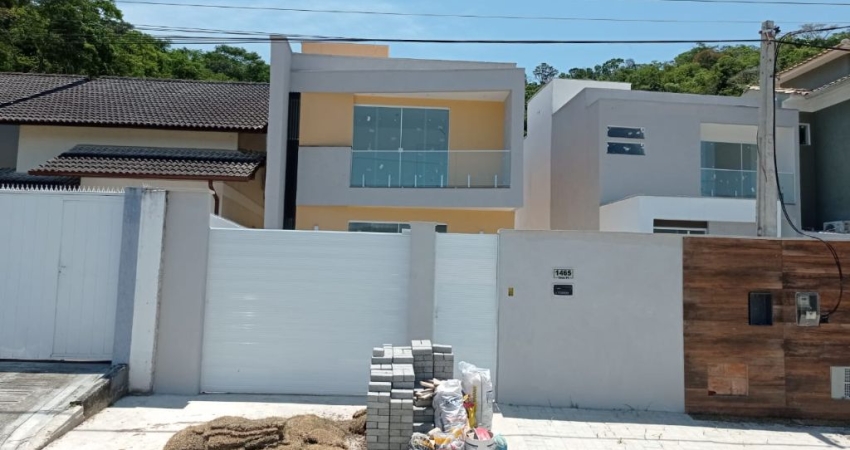 Casa com 3 dorms, Serra Grande, Niterói - R$ 650 mil, Cod: 854