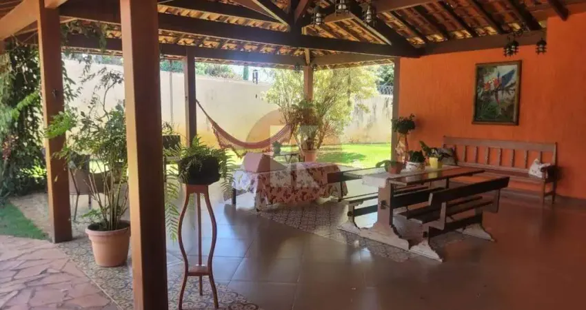 Linda casa à venda com 3 quartos no bairro garças – belo horizonte