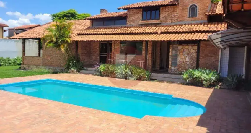 Casa colonial para fins comerciais - com salão de festas, piscina e churrasqueira