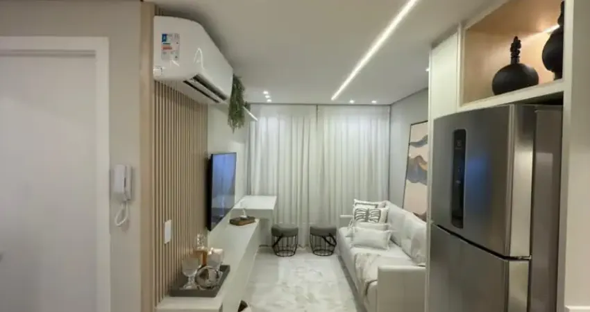 Lindo apartamento de 01 dormitório mobiliado no centro -proximo fae.
