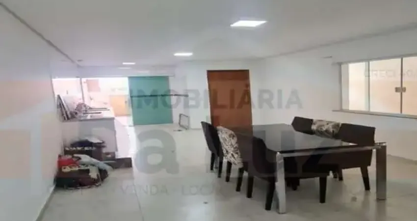 Comprar / alugar sobrado alto padrão 4 dormitórios - 2 suítes - bairro parque oratório - santo andré