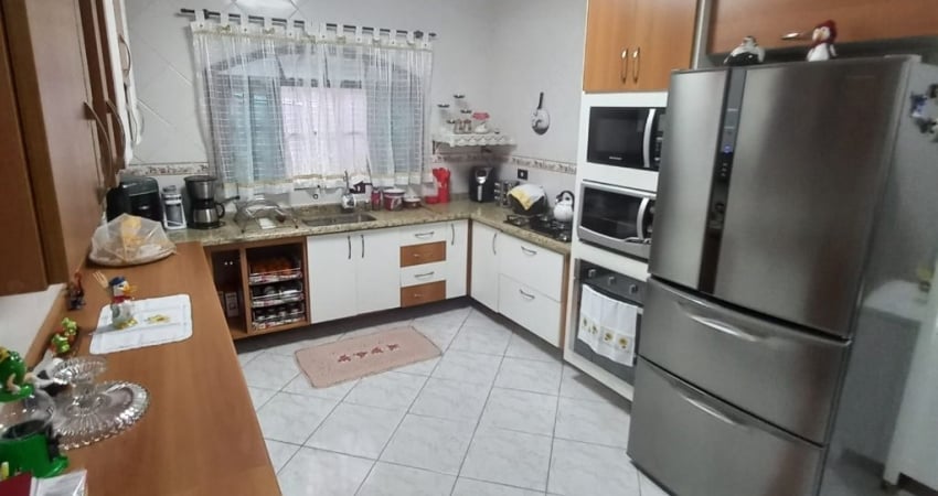 abaixo  do valor  sobrado  porteira fechada 186 m alto padrao Santo Andre