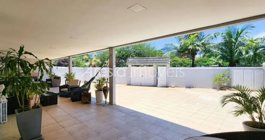 Casa com 4 dormitórios à venda por R$ 2.800.000 - Barra da Tijuca - Rio de Janeiro/RJ