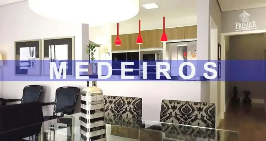 LINDÍSSIMA CASA À VENDA NO VILLAGGE MEDEIROS - PROJETADA POR DESIGNER DE INTERIORES