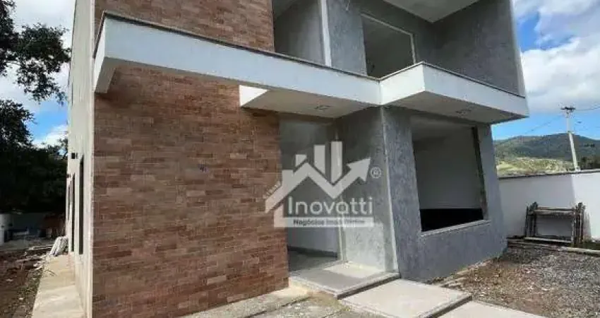 Casa com 4 dormitórios à venda, 210 m² por r$ 1.200.000,00 - ubatiba - maricá/rj