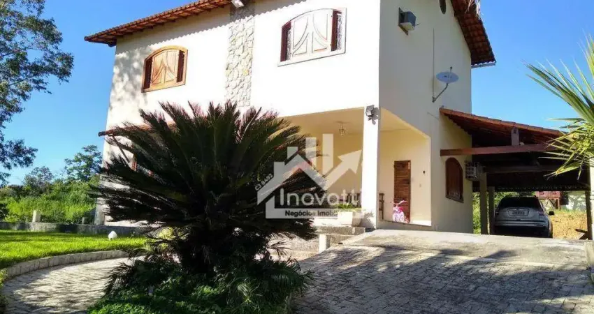 Belíssima casa de 3 quartos junto a natureza, no bairro arsenal