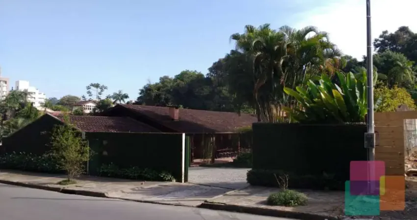 Casa com 3 quartos à venda na Rua Germano Wetzel, --, Bom Retiro, Joinville