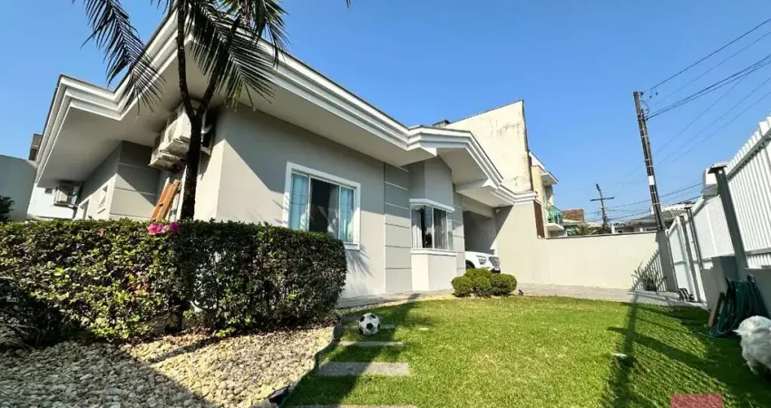 Casa com 3 quartos à venda na Cidade de Chapadão do Lageado, --, Jardim Sofia, Joinville