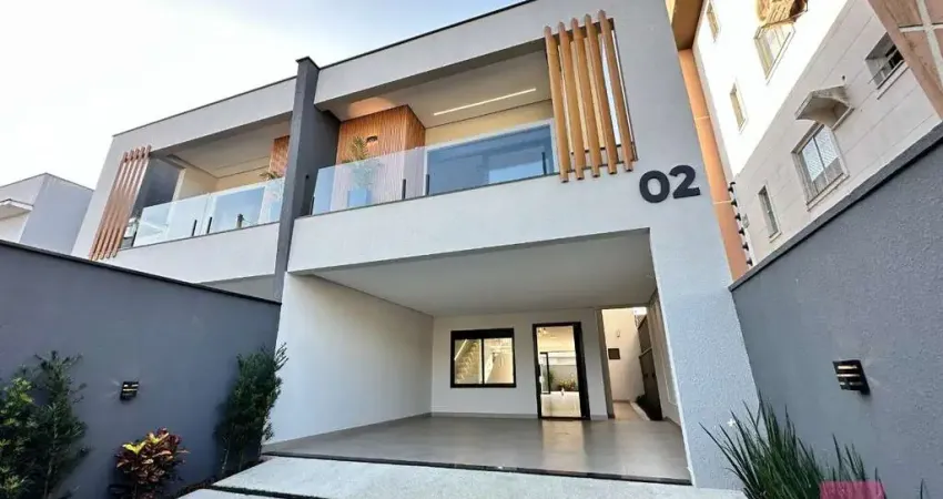 Casa com 3 quartos à venda na Rua Willibaldes Silveira de Souza, --, Jardim Sofia, Joinville