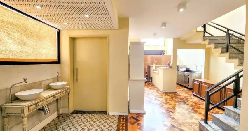 Incrível sobrado comercial de 220m² em uma das melhores localizações de São Bernardo do Campo/SP!