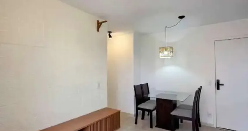 Lindo Apartamento na Vila Príncipe de Gales, Santo André/SP: 1 Quarto, 2 Salas, 1 Banheiro, 1 Vaga de Garagem!