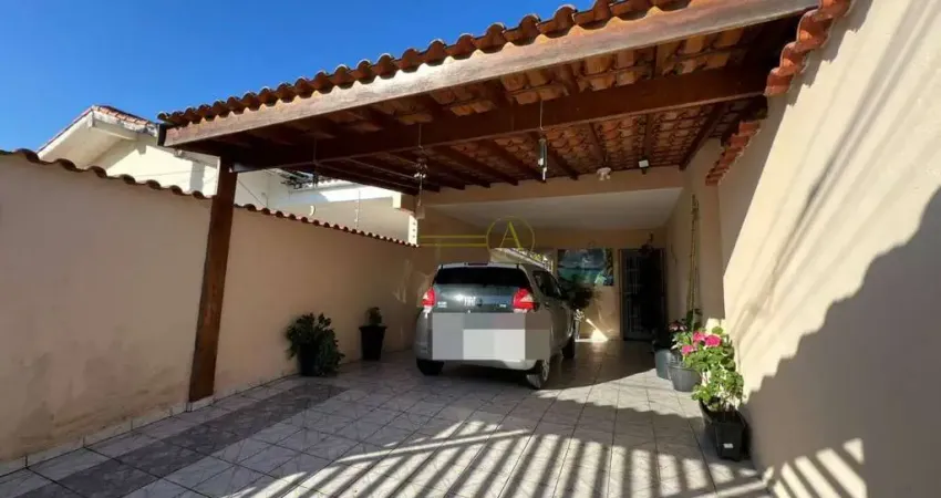 Casa à venda no Cidade Nova – 4 dorms, quintal e churrasqueira