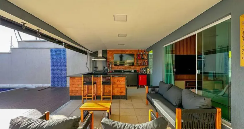 Casa térrea porteira fechada piscina aquecida varanda gourmet 700m da praia