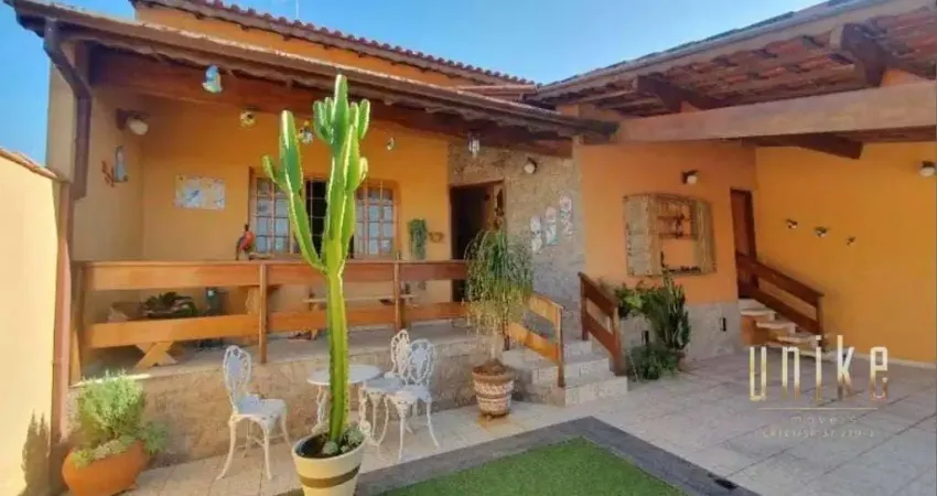 Casa com 3 quartos à venda na Rua João Alves, Jardim Maria Cândida, Caçapava