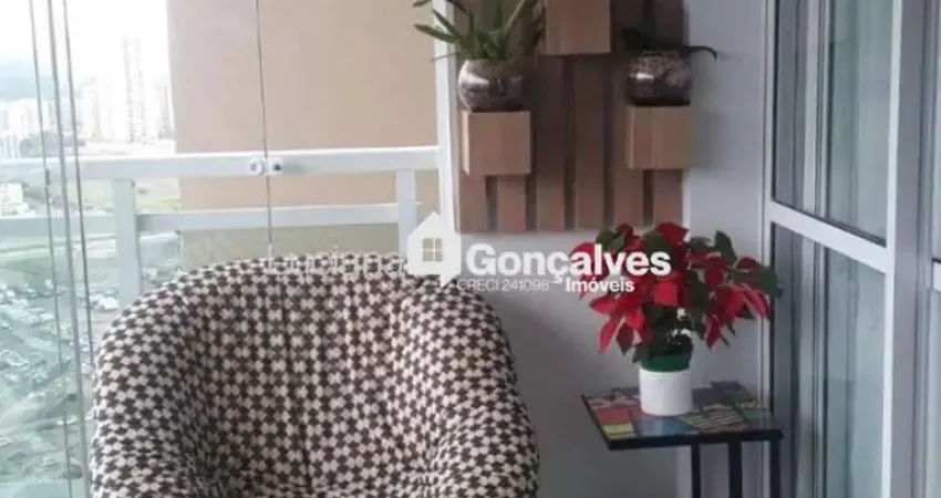 Apartamento à venda no Condomínio Helbor Life Club Patteo Mogilar