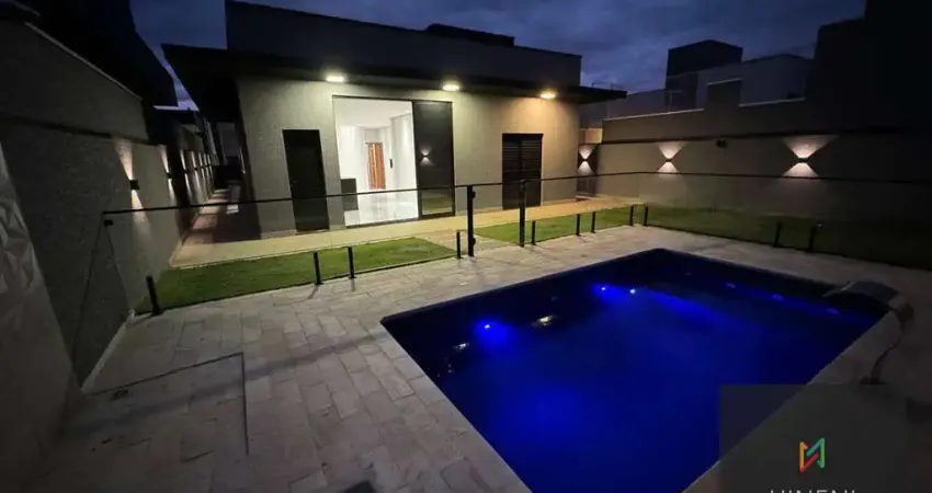CASA NOVA TERREA MOBILIADA Condomínio fechado Atibaia 03 suites