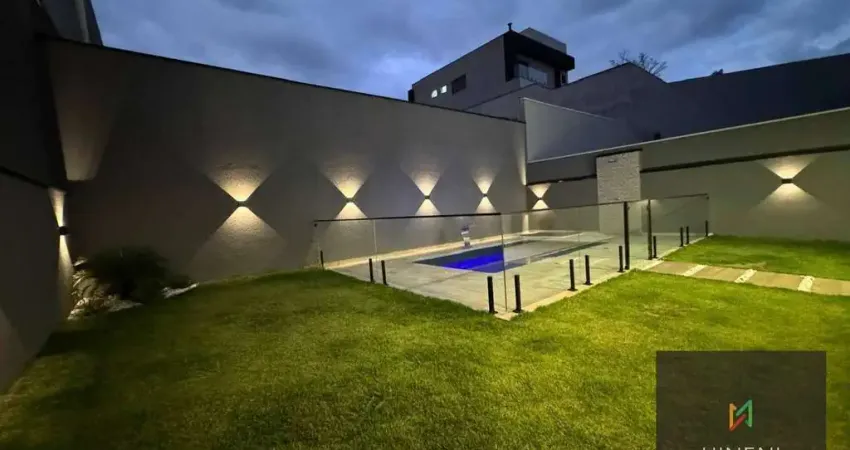 CASA NOVA TERREA MOBILIADA Condomínio fechado Atibaia 03 suites