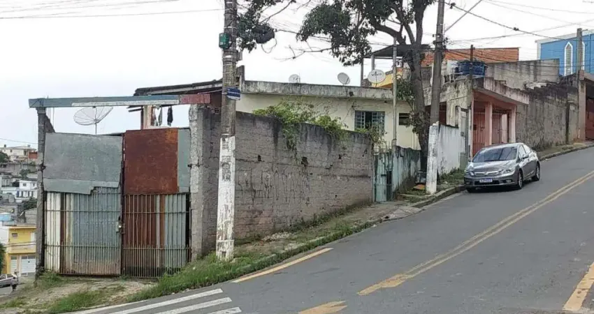 Casa à venda no Jardim Ana Estela, Carapicuíba 