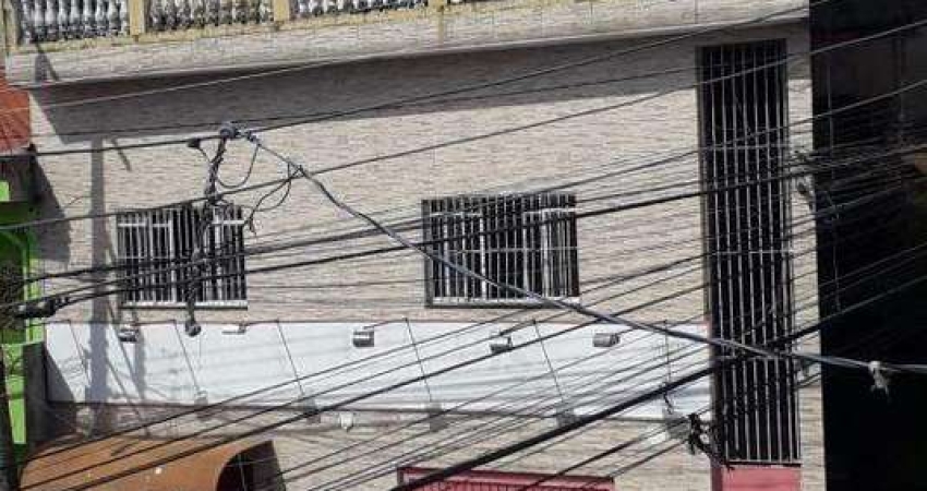 Casa com 10 quartos à venda na Vila Veloso, Carapicuíba 