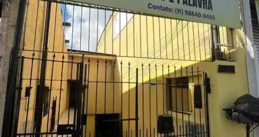 Casa com 1 quarto para alugar na Vila Silva Ribeiro, Carapicuíba 