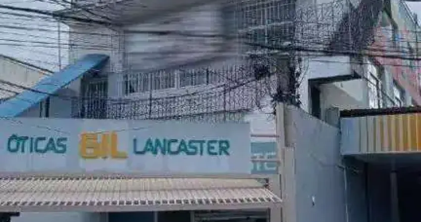 Oportunidade: amplo andar comercial na ponta do calçadão - localização estratégica.