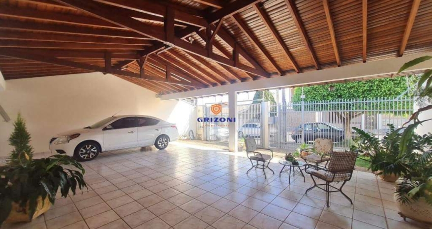 CASA JARDIM PAULISTA | 3 QUARTOS | 1 SUÍTE | 2 SALAS | 4 BANHEIROS | 3 VAGAS