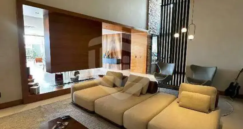 CASA CONDOMÍNIO VILLAGGIO 3 | 4 SUÍTES | 4 VAGAS | MARAVILHOSA