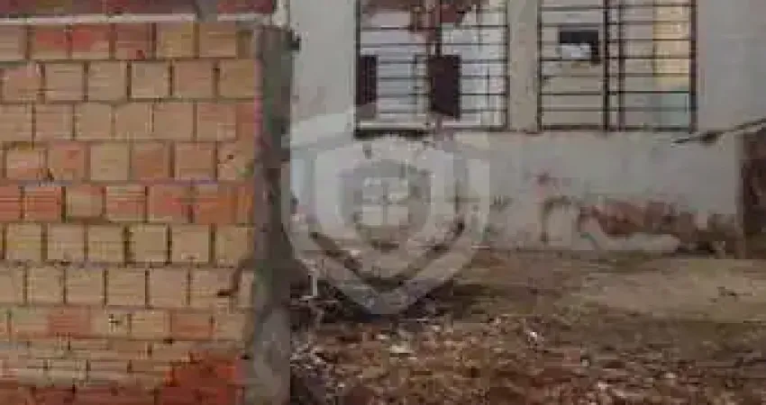 Terreno à venda no Jardim Ivone, Bauru 