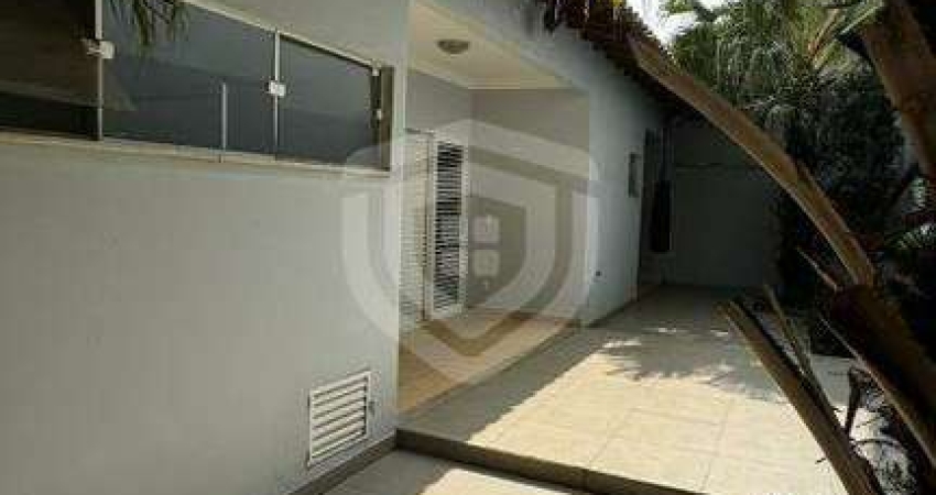 Casa em condomínio para alugar 3 suítes 176m² - Parque Pontal