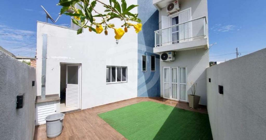 Casa venda Jardim Pagani - 2 quartos sendo 1 suíte - 3 vagas