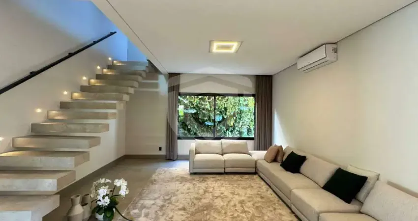 Casa para locação em condomínio Fechado com 3 suítes - Spazio Verde