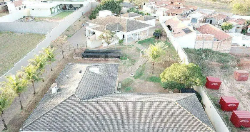 Chácara luxuosa a venda em Piratininga com 4 Suítes 3.000m² pronta para morar