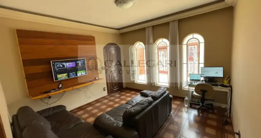 Linda casa térrea em Santo André, 257m²