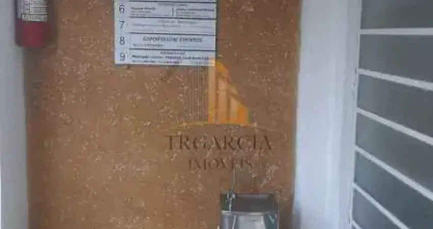 Sala de 18m² com banheiro no Tatuapé - São Paulo por R$ 1.200 para locação
