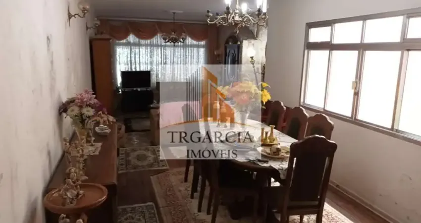 Casa Sobrado à Venda em Vila Carrão - 230m², 3 Dormitórios
