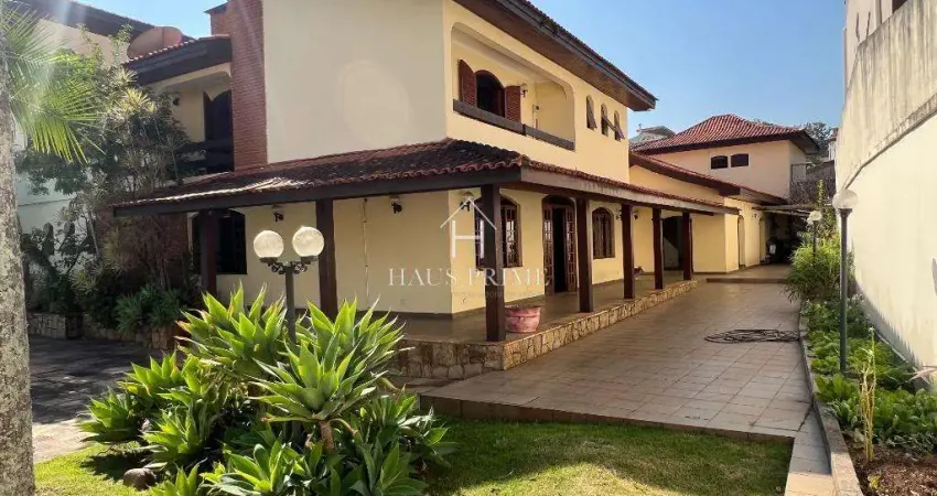 Venda | Casa com 700 m², 6 dormitórios, 6 vagas. São Paulo II, Cotia SP