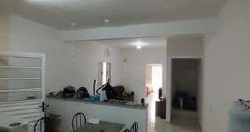 Sobrado com 150m², 2 Dorm, 1 Vaga, com Piscina e Área Gourmet (Aceita Permuta) e