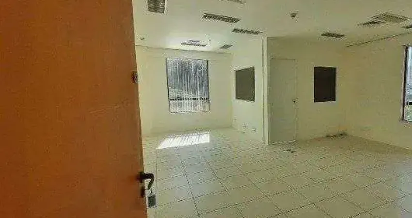 West Gate - Sala Comercial com 42m², 2 Banheiros, 1 Vaga e Ótima Localização em