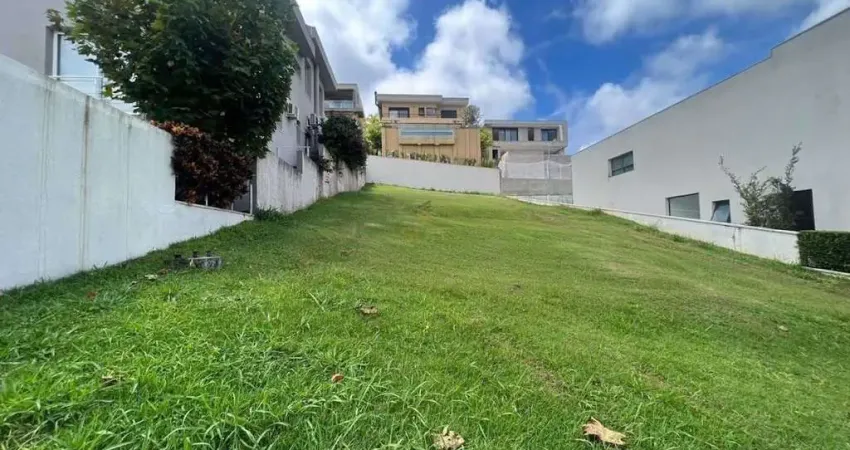 Terreno à venda, 525 m² por R$ 2.700.000 - Tamboré - Santana de Parnaíba/SP Cont