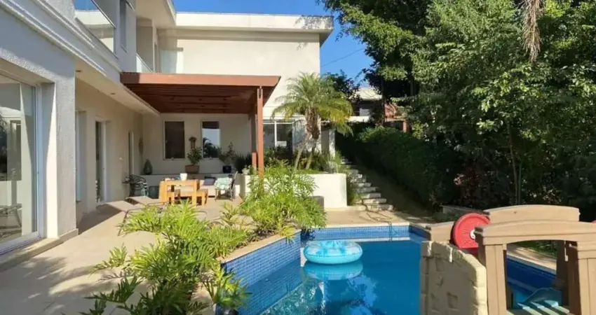 Alphaville 1 - Casa com 610m², 5 Suítes, 6 Vagas, Sauna e SPA em Barueri/SP! Con
