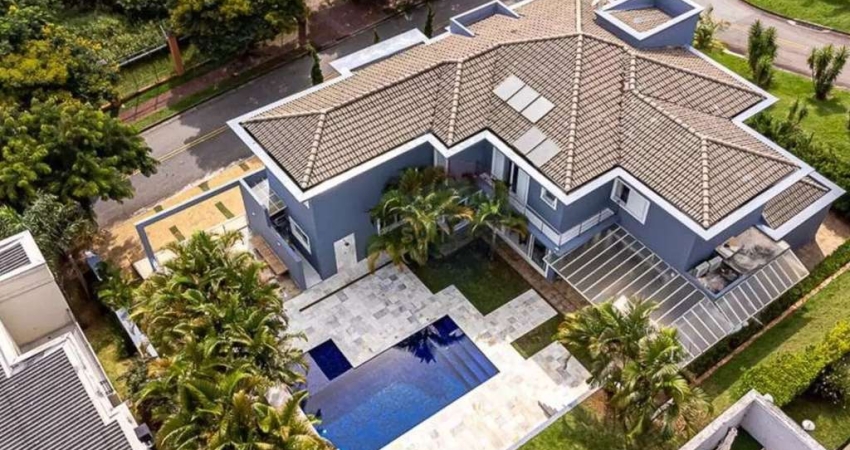 Burle Marx - Casa Mobiliada com, 5 Suítes, 10 Vagas, Piscina e Ótima Localização
