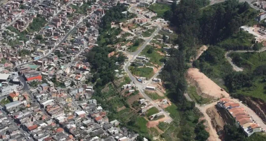 Terreno à venda, 90 m² por R$ 180.000,00 - Jardim Camila - Jandira/SP